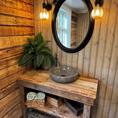 Authentic Farmhouse With Jacuzzi And Sauna Appartement