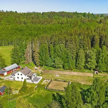 Authentic Farmhouse With Jacuzzi And Sauna Lägenhet Eidsvoll