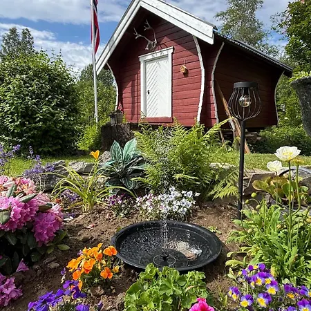 Authentic Farmhouse With Jacuzzi And Sauna Lägenhet
