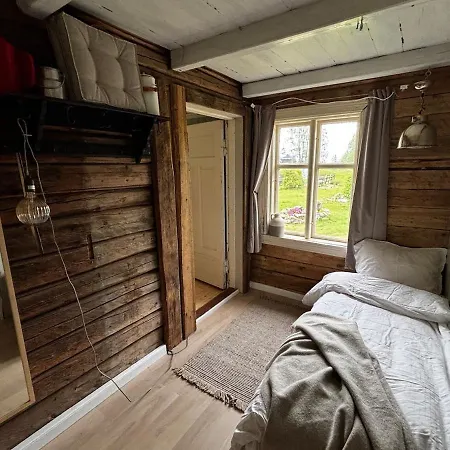 Authentic Farmhouse With Jacuzzi And Sauna Lägenhet Eidsvoll